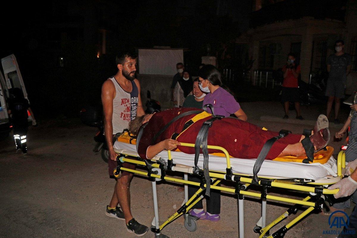 Muğla’da, kamyonet dere yatağına yuvarlandı