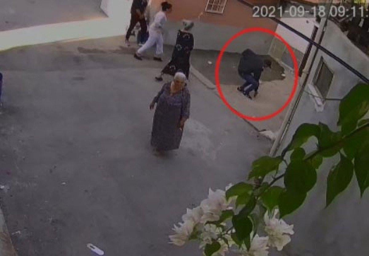 İzmir'de babasının istismarına uğrayan kardeşini, pompalı tüfekle götürmeye çalıştı