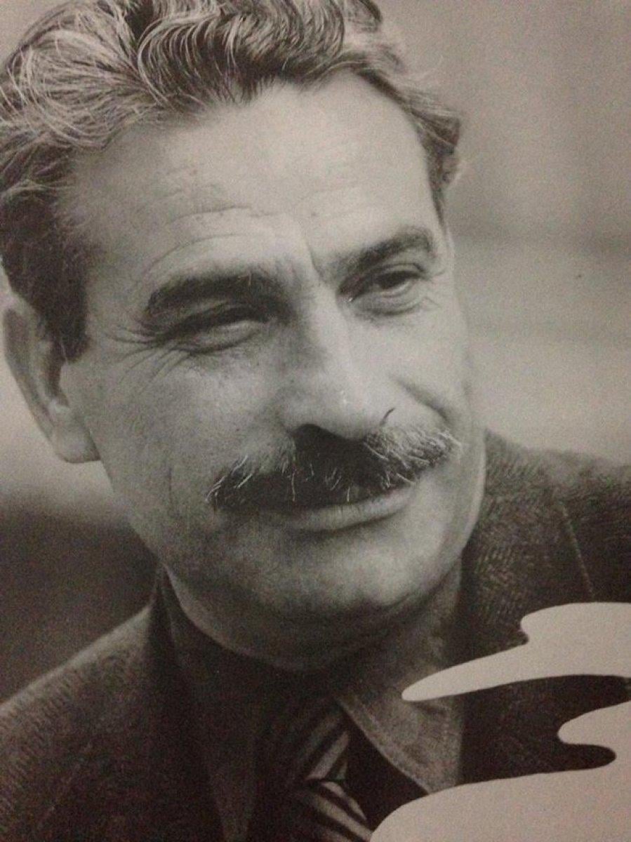 İsmet Özel kimdir?