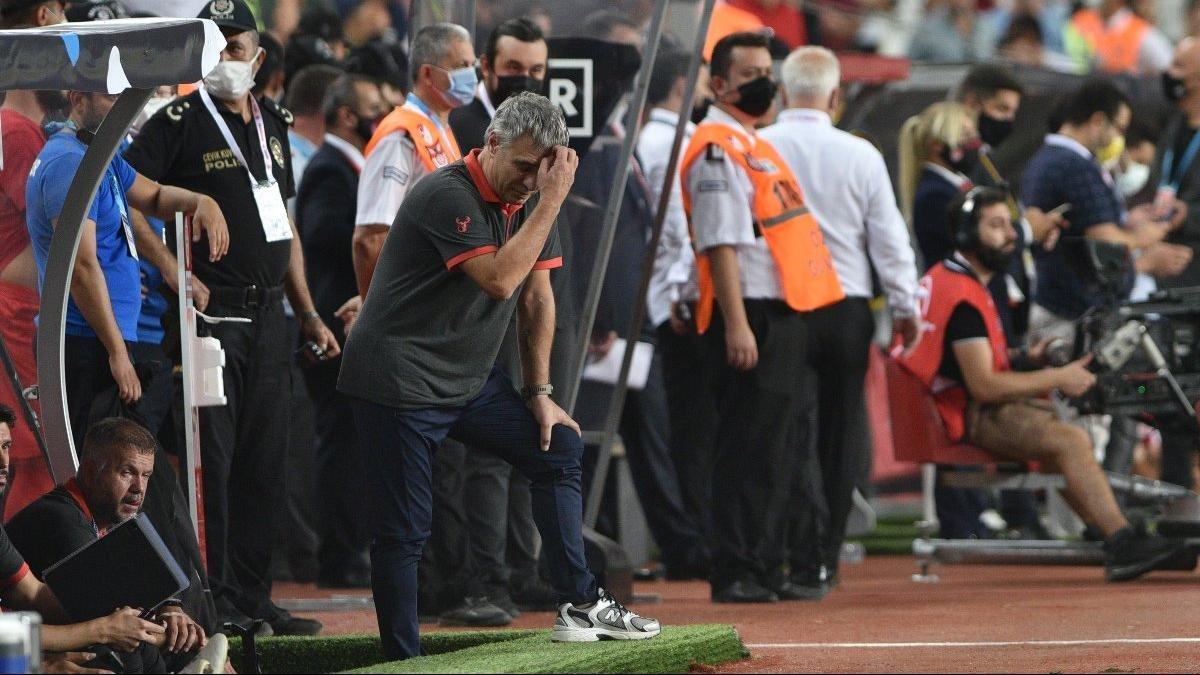 Ersun Yanal'dan istifa açıklaması