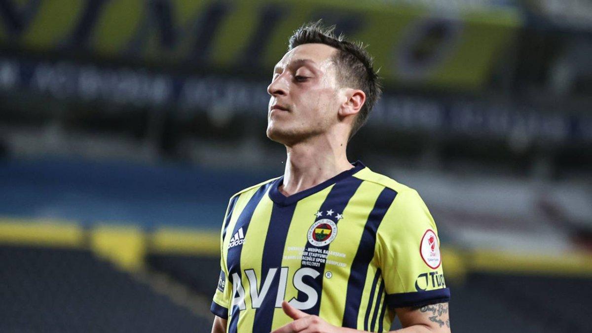 Mesut Özil hangi partiye oy vereceğini duyurdu