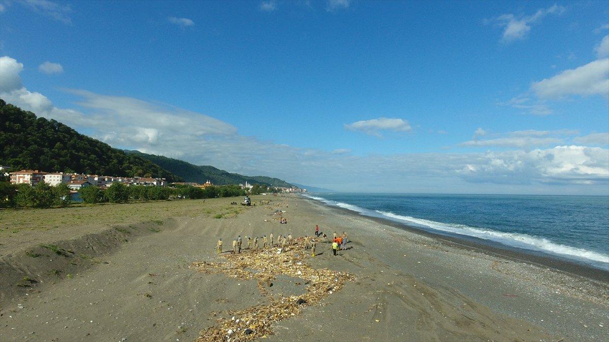 Kastamonu'da sel felaketinin yaraları, jandarmanın desteğiyle sarıldı