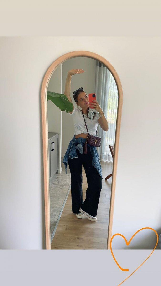 Aslı Enver ev halini paylaştı