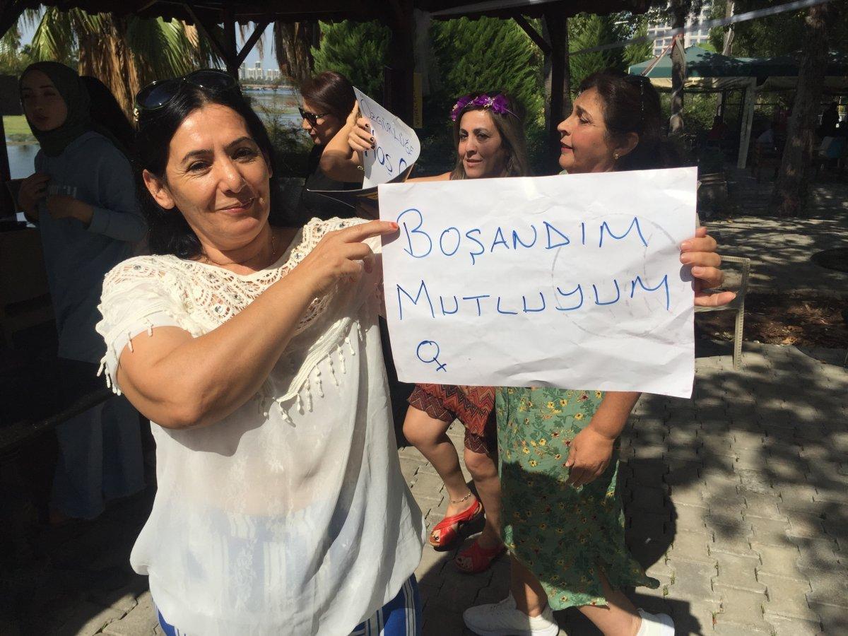 Adana’da kocasından boşandı, ‘Erik Dalı’ oynadı