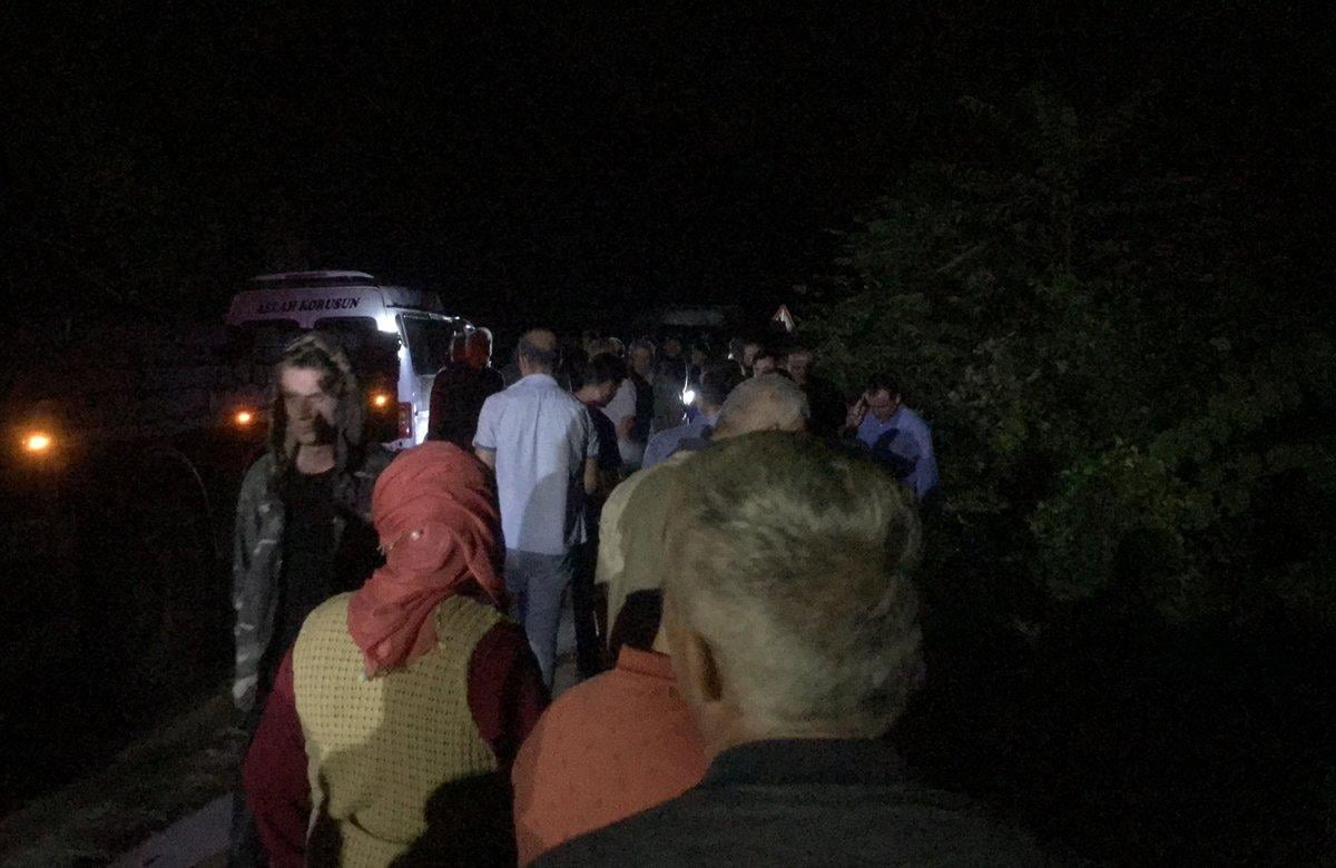 Samsun'da işçileri taşıyan minibüs devrildi: 13 yaralı