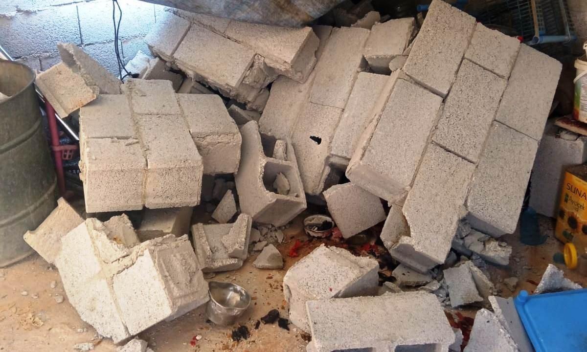 Şanlıurfa’da bir kadın, çöken duvarın altında kaldı