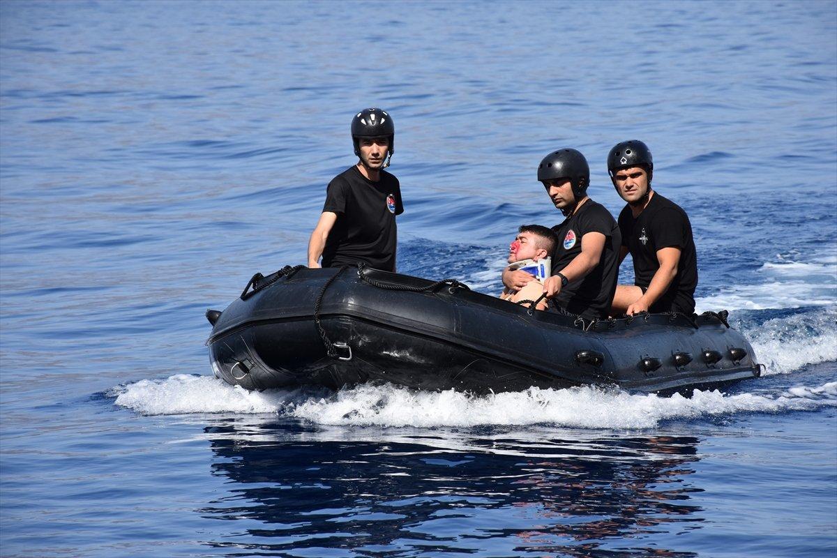 Ege'de nefes kesen Kurtaran 2021 Denizaltı Arama Kurtarma Tatbikatı