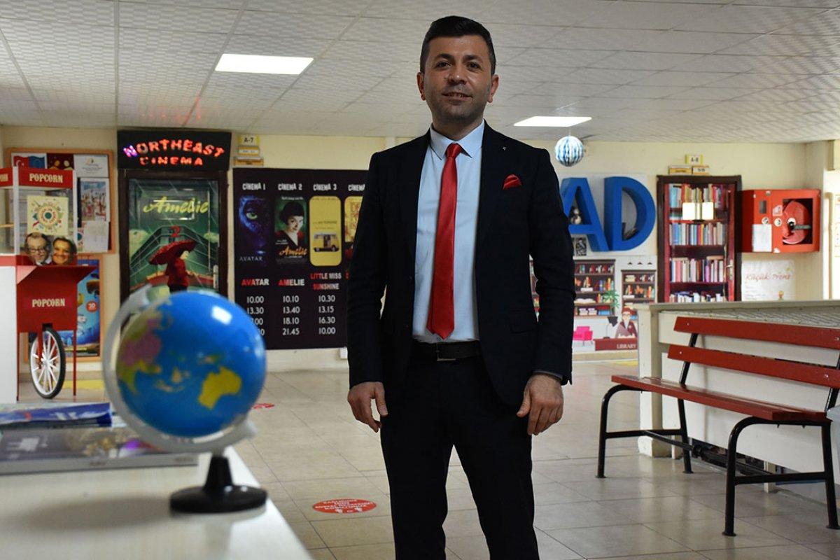 Ordu'da İngilizce öğretmeni, projeleriyle 2021 Global Teacher Prize yarışmasında finalde