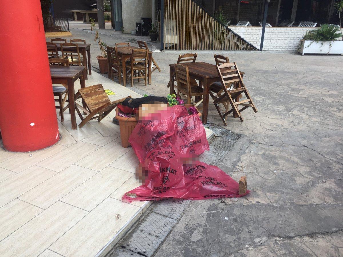 Adana’da kağıt toplayıcısının ölüm anları, kameraya yansıdı