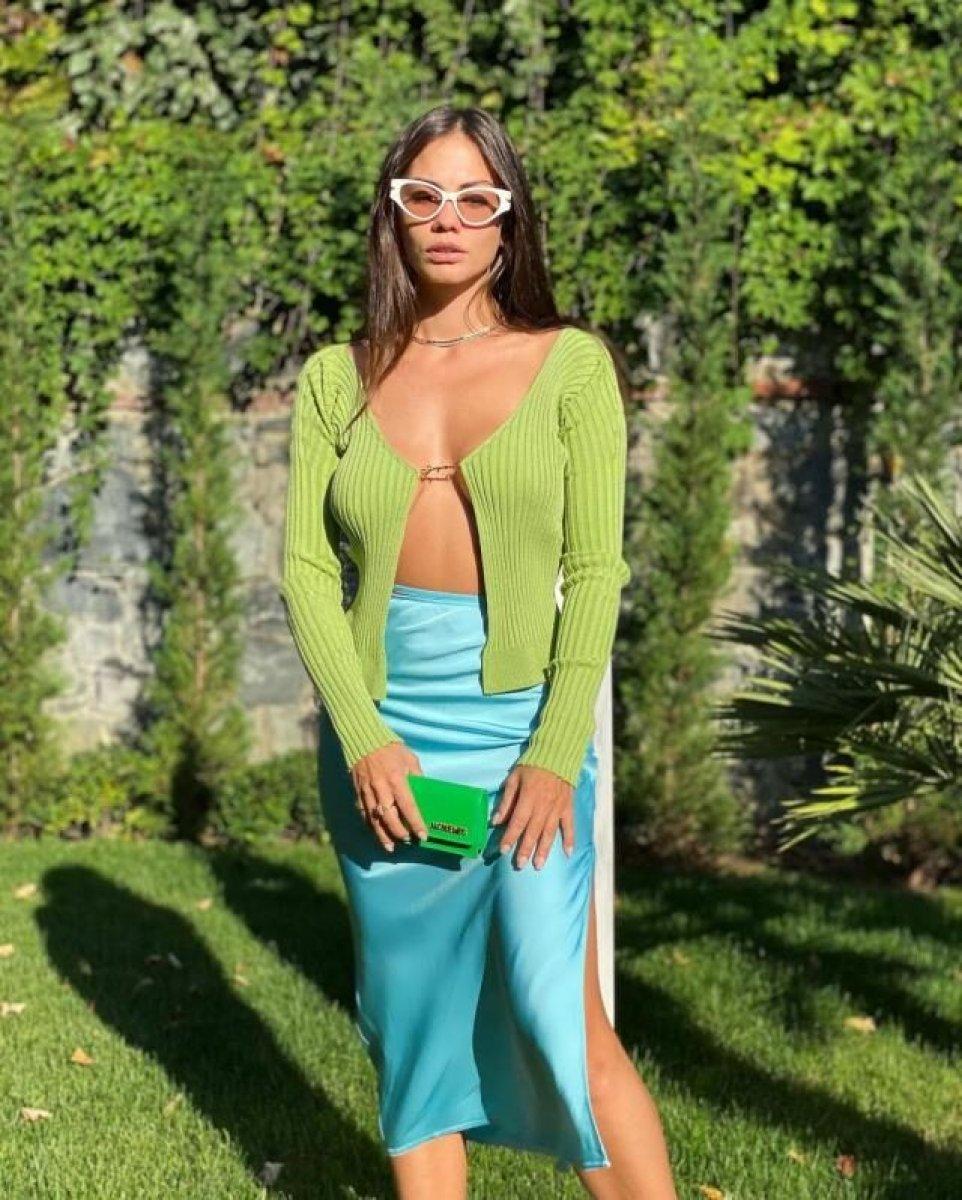 Demet Özdemir ile Oğuzhan Koç teknede tatil yapıyor