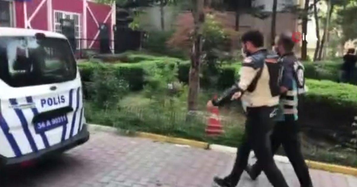 Maltepe'de makas atarak trafiği tehlikeye sokan sürücüye 627 TL ceza