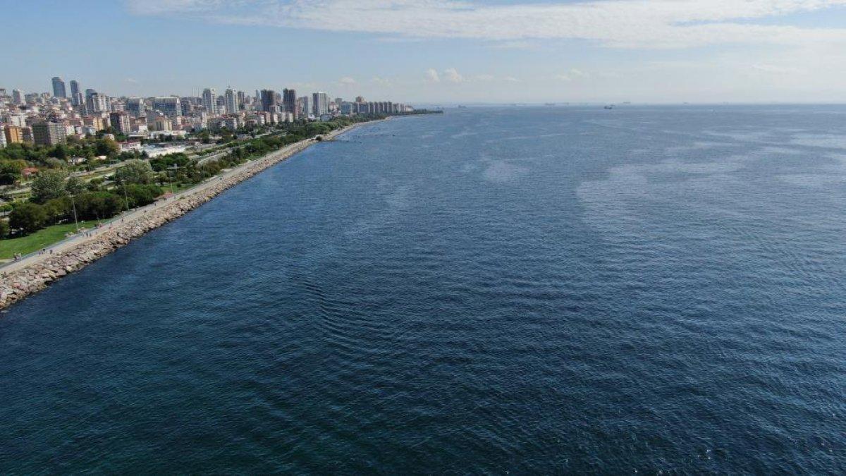 İstanbul sahillerinin müsilajdan arındığı gözlemlendi
