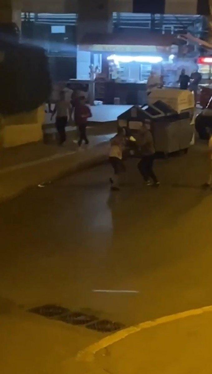 Esenyurt'ta bıçaklı kavga