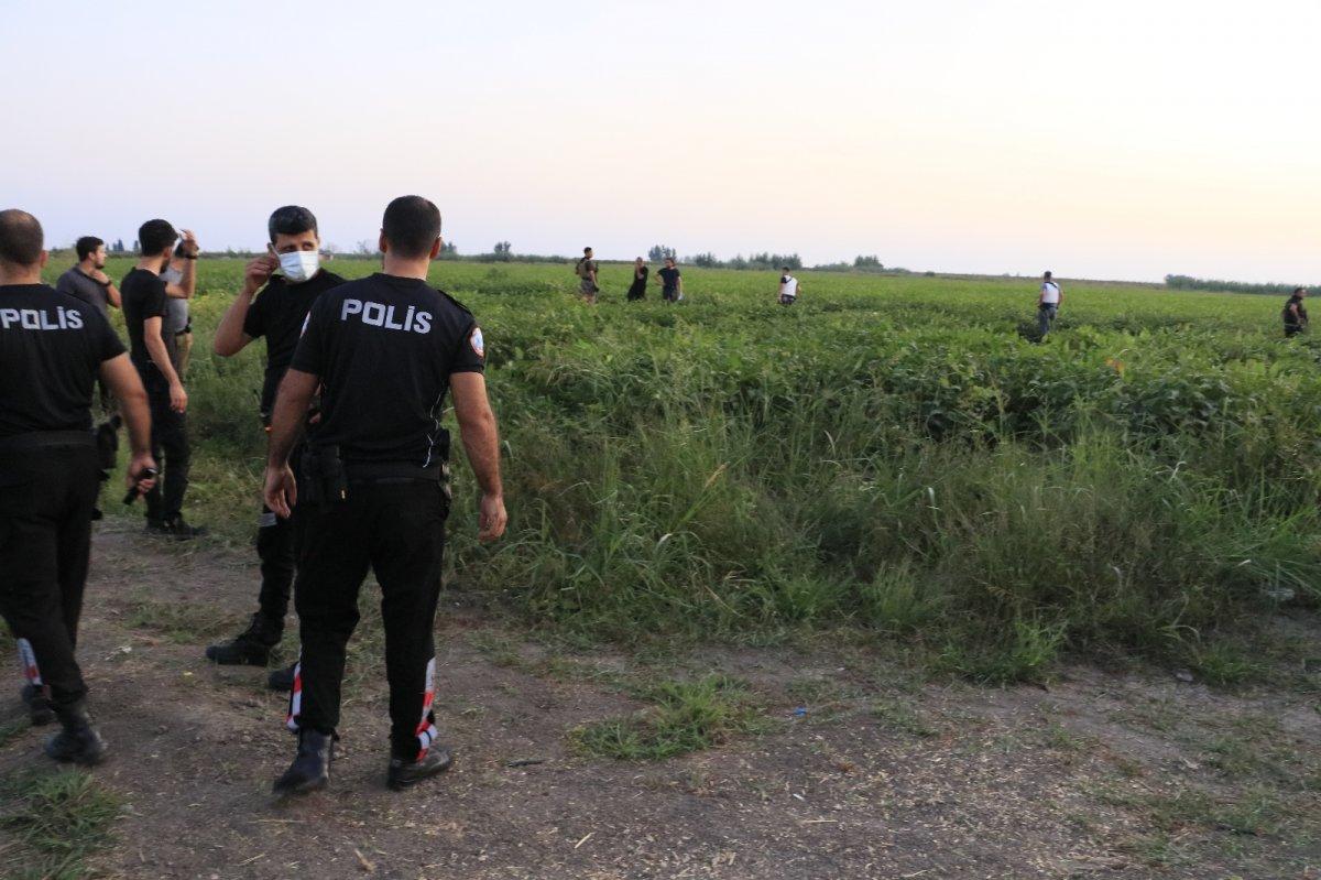 Adana'da polislere ateş açan şüpheliler tarlada yakalandı