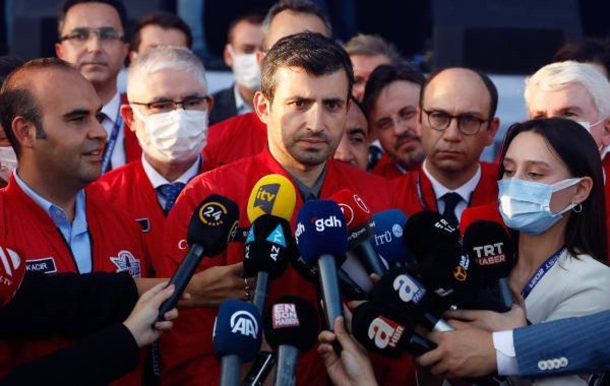 TEKNOFEST'e özel gökyüzünde gösteri