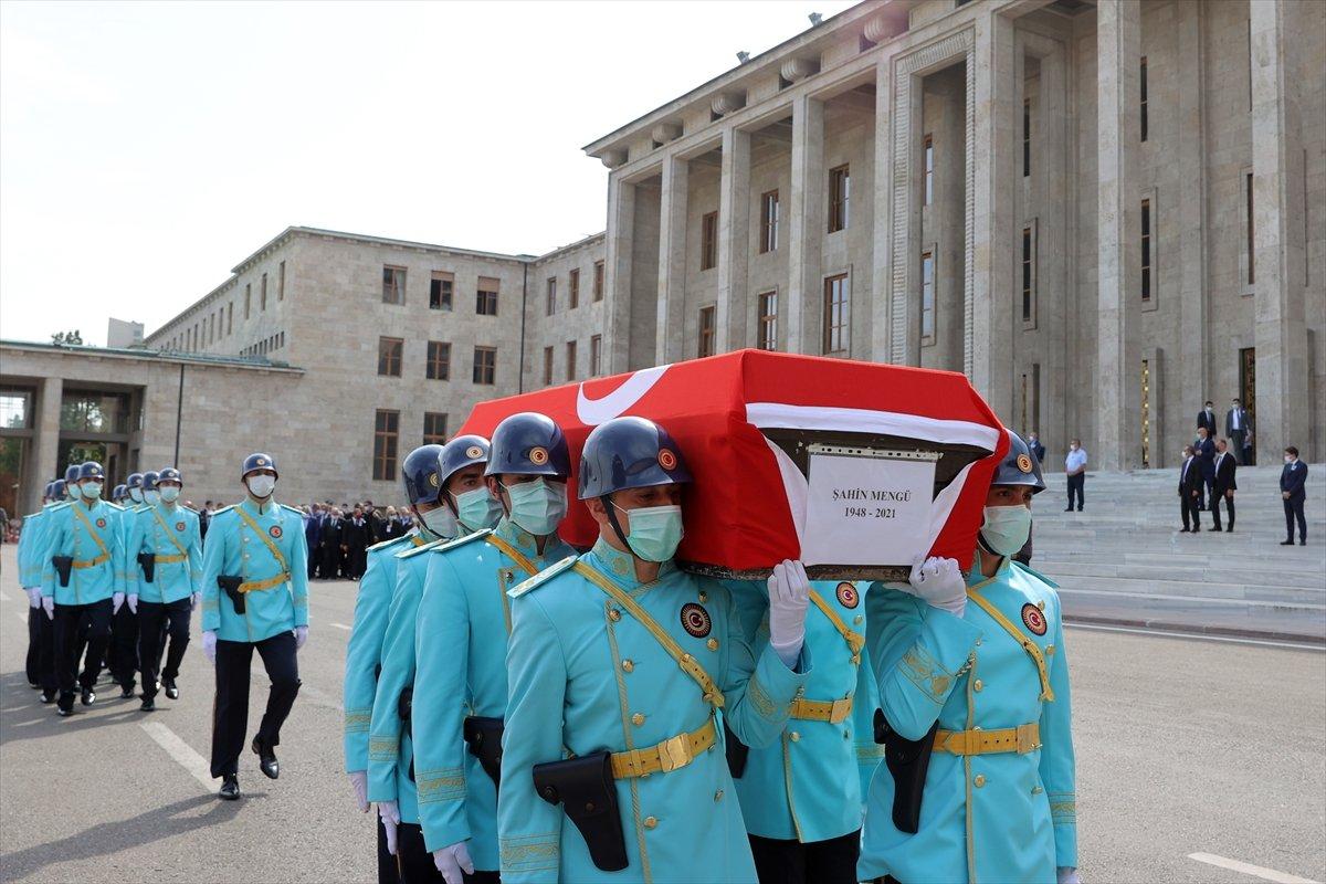 Şahin Mengü için TBMM’de tören düzenlendi
