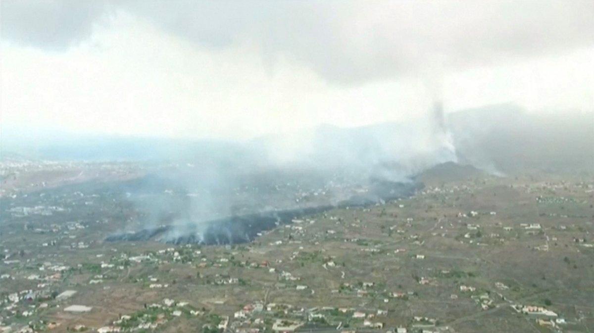 La Palma Yanardağı 100’den fazla evi kül etti