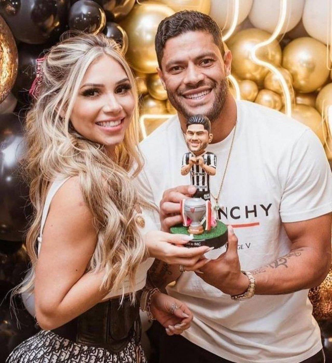 Hulk, eski eşinin yeğeni Angelo'nun hamile olduğunu açıkladı