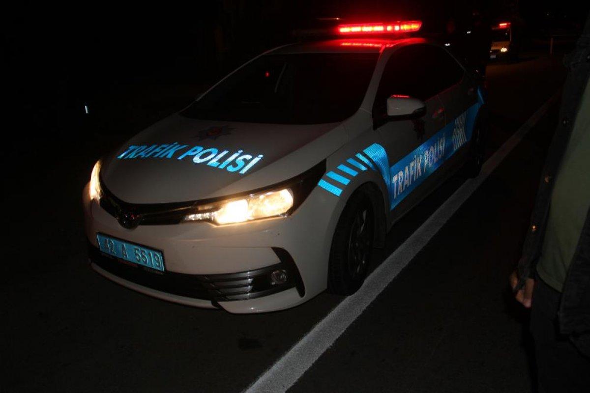 Konya'da sürücü kontrol noktasından 60 kilometre boyunca kaçtı