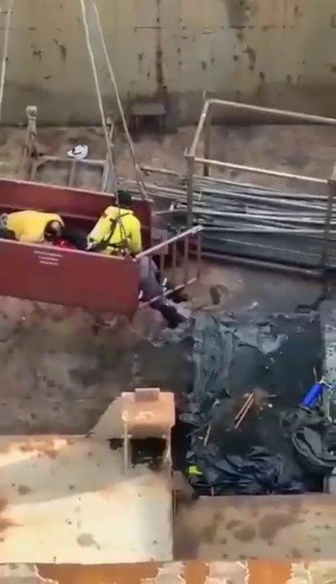 Tuzla’da, zehirlenen işçilerin yardımına giderken akıma kapıldı