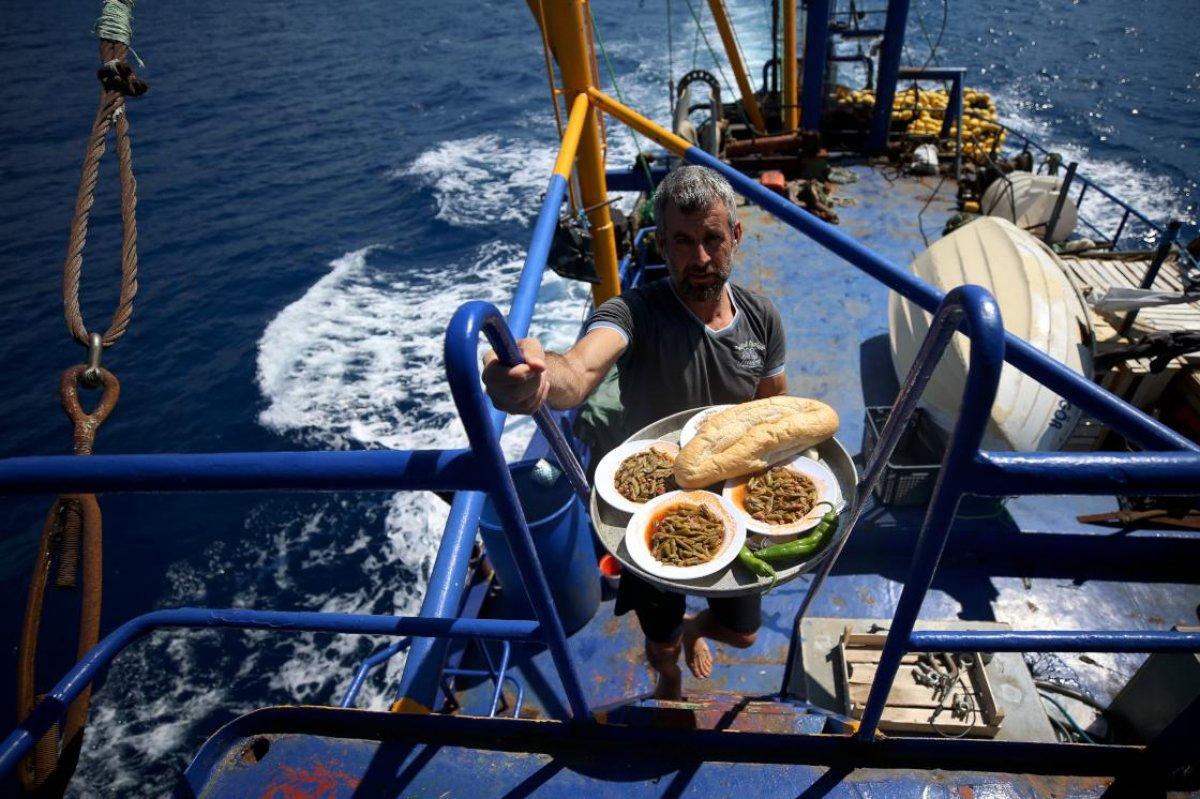 Hataylı balıkçıların av mesaisi başladı