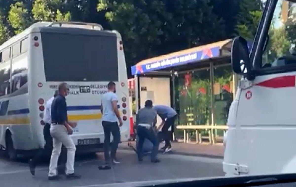 Mersin'de şoförlerin yolcu kapma kavgası