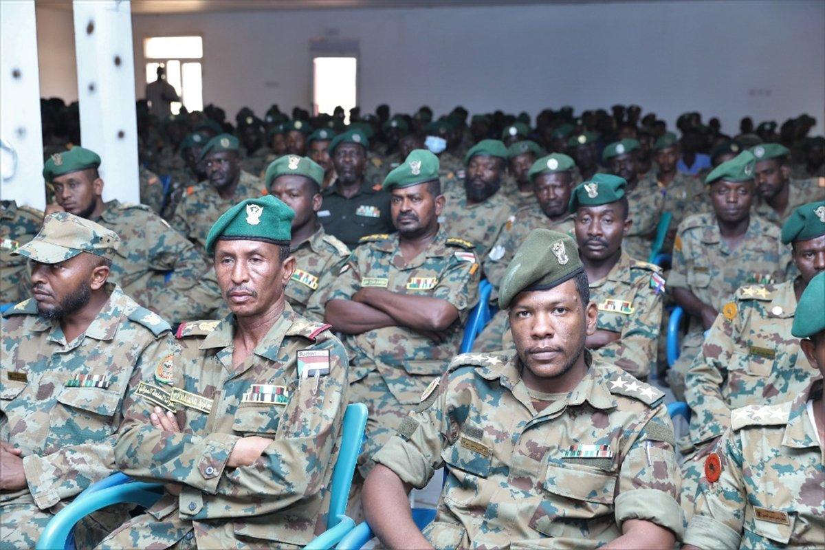 Sudan'da darbe girişimi