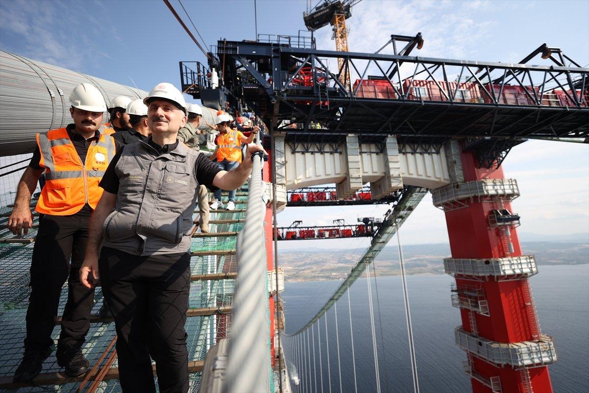 Adil Karaismailoğlu, Çanakkale 1915 Köprüsü'nün zirvesinde konuştu