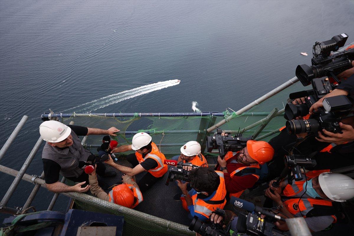 Adil Karaismailoğlu, Çanakkale 1915 Köprüsü'nün zirvesinde konuştu