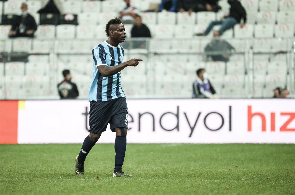 Mario Balotelli'den, Sergen Yalçın'a hareket