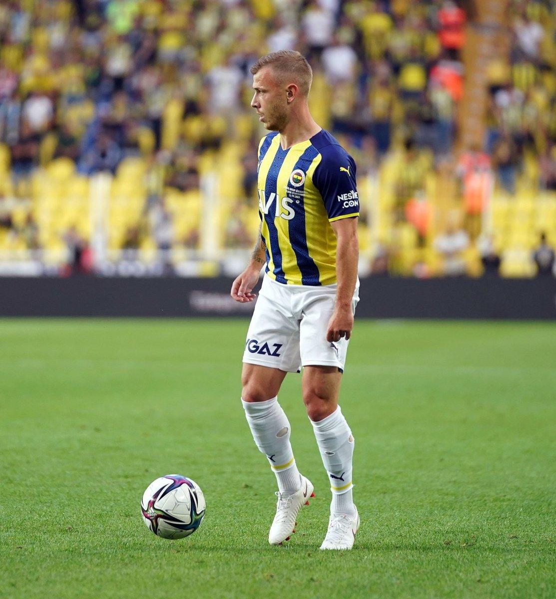 Fenerbahçe'de Jose Sosa umudu