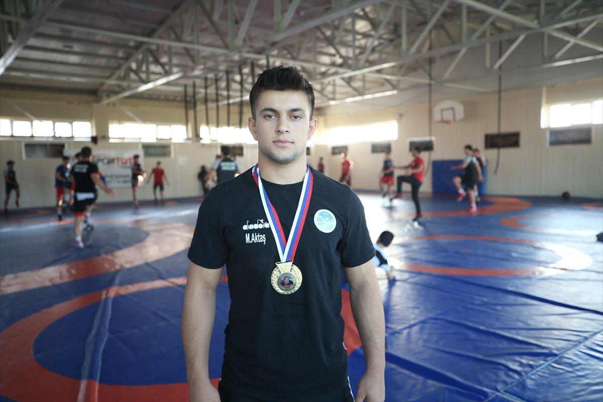 Mükremin Aktaş'ın hedefi altın madalya