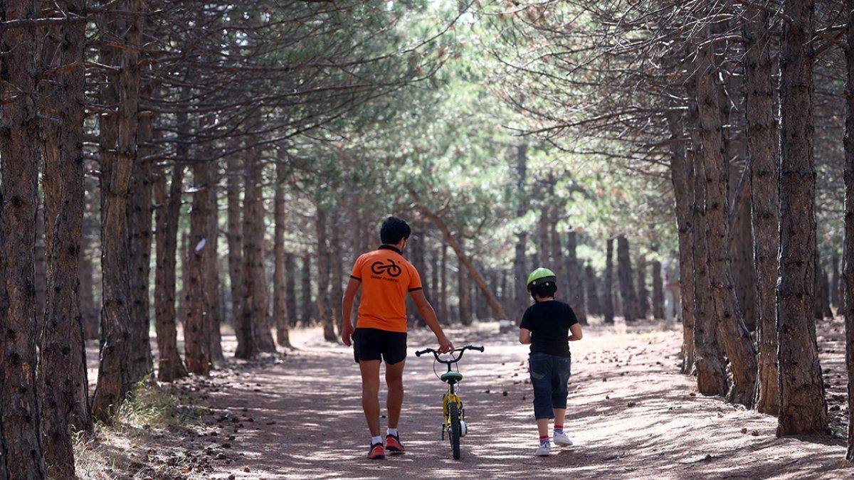 Ankara'da bisiklet sürmeyi öğrenmek isteyenler için akademi kuruldu