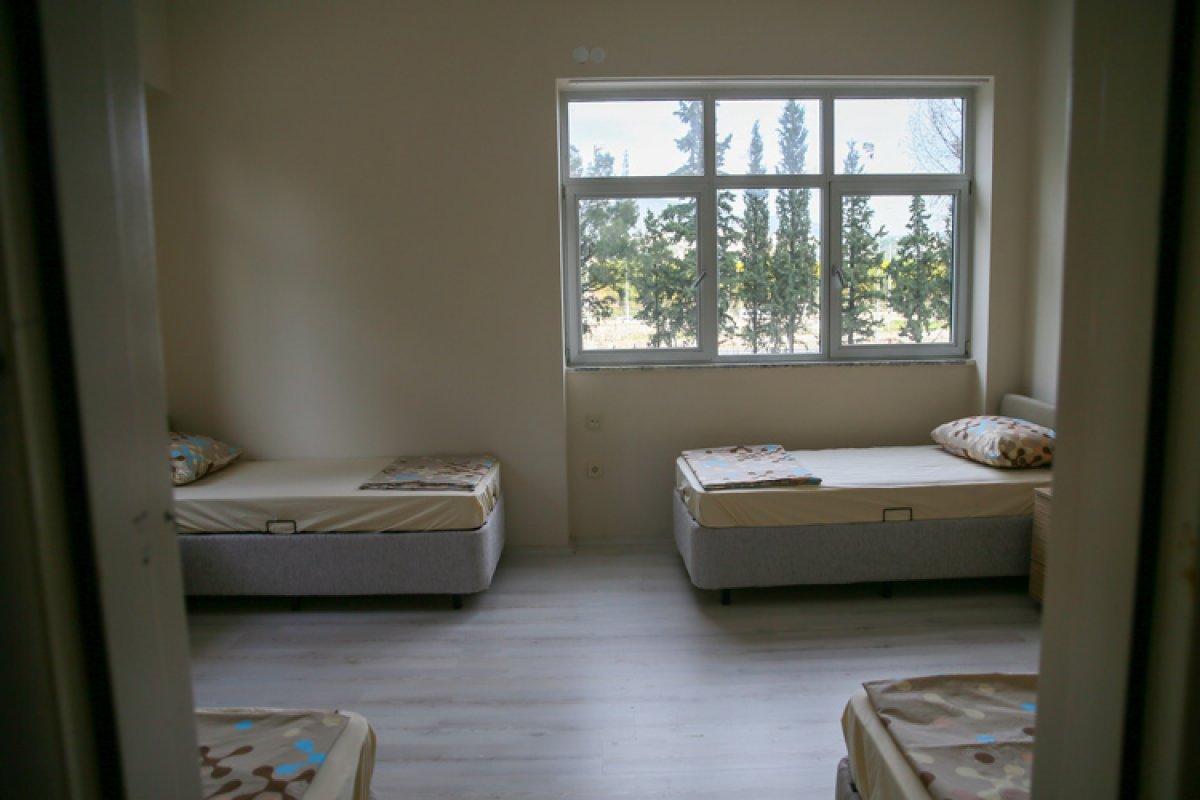 Öğrenci yurtları sorunu özel yurtları tekrar hayata geçirilerek aşılır
