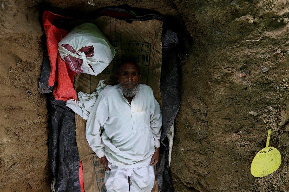 Hindistan'da çiftçiler, tarım reformunu protesto etti