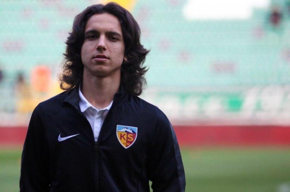 Emre Demir Barcelona'da