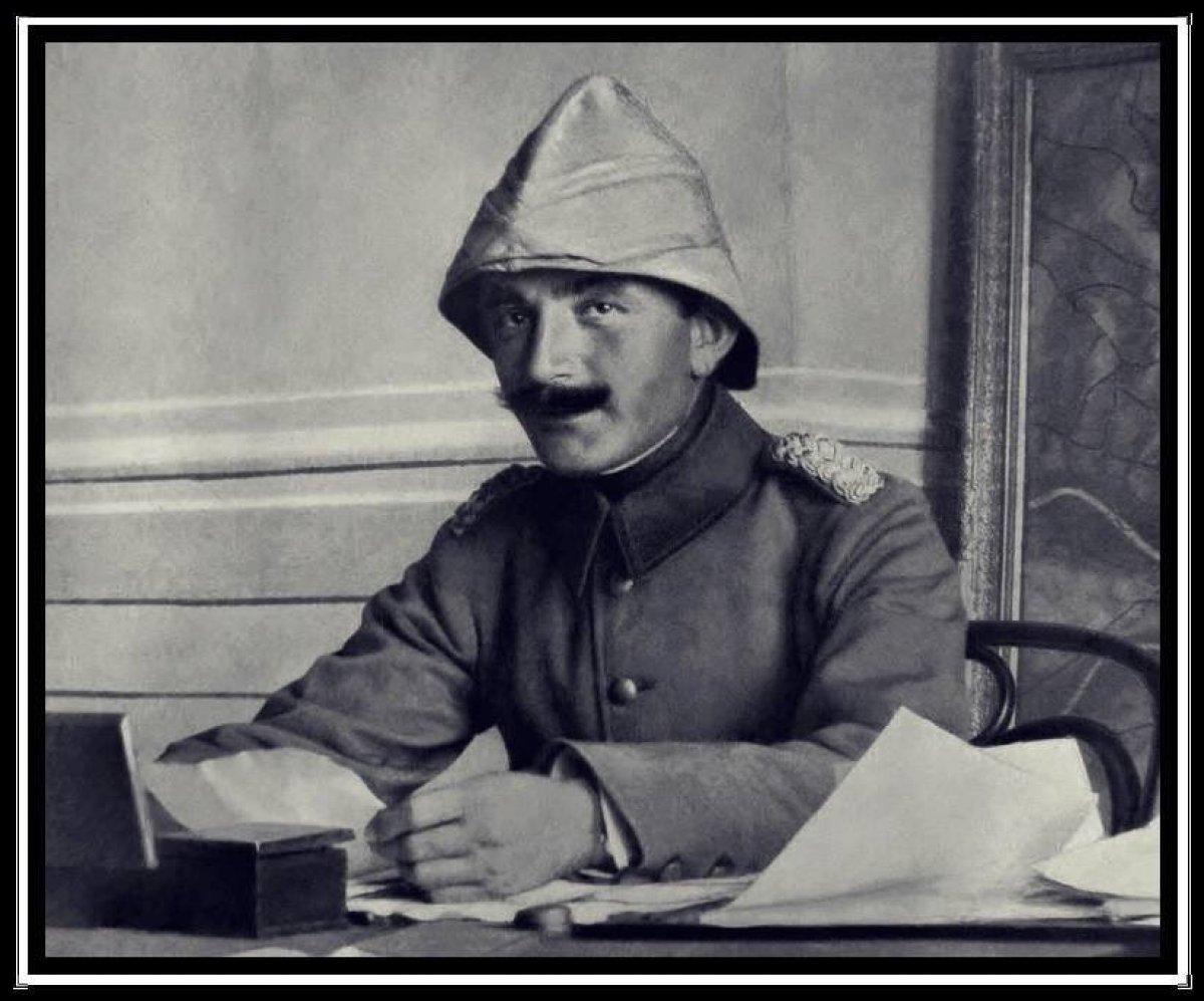 Vakanüvis yazdı: Kalpağın mazisi