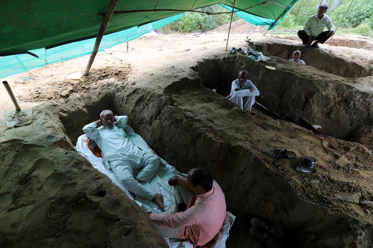 Hindistan'da çiftçiler, tarım reformunu protesto etti