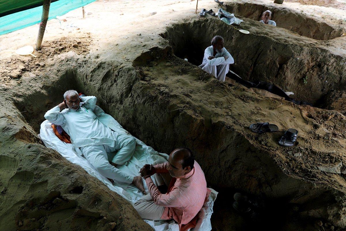 Hindistan'da çiftçiler, tarım reformunu protesto etti