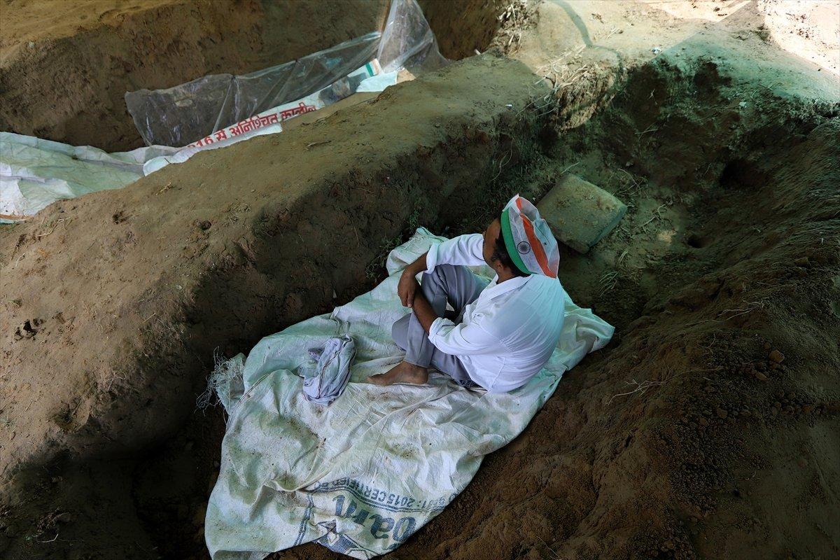 Hindistan'da çiftçiler, tarım reformunu protesto etti