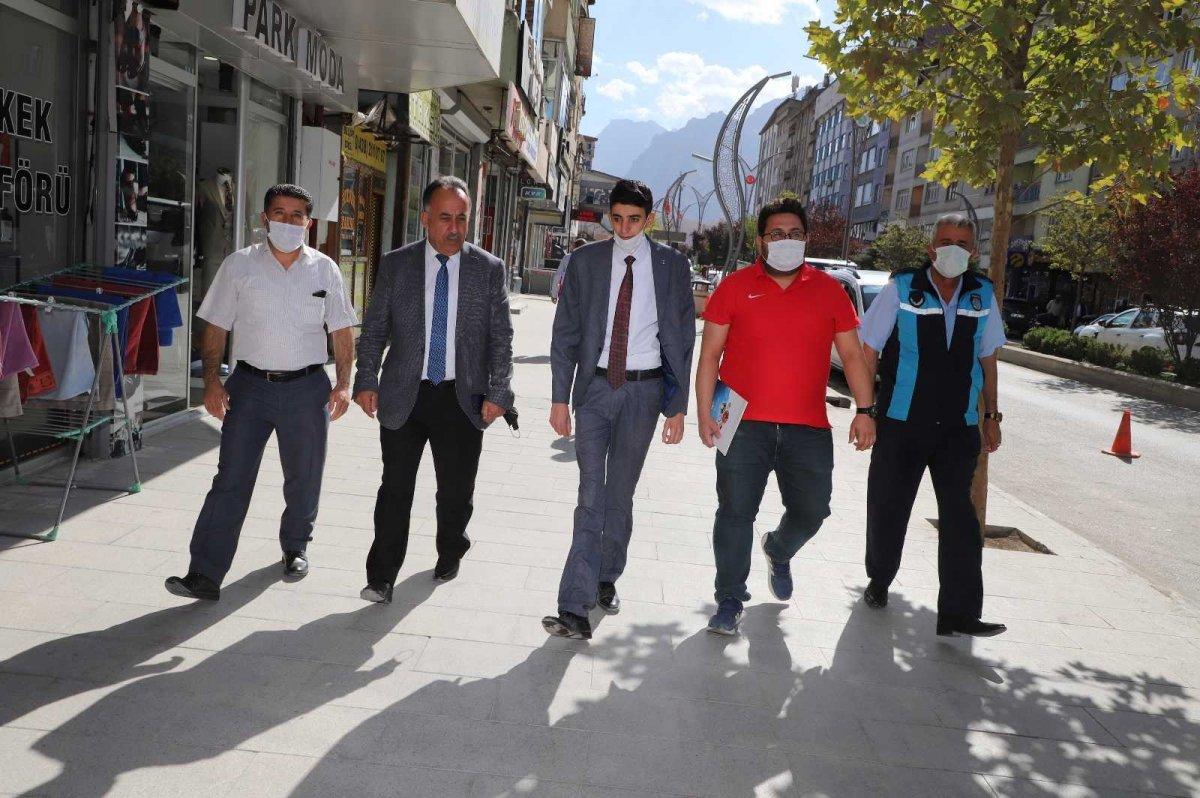 Hakkari'de iş yerleri denetlendi