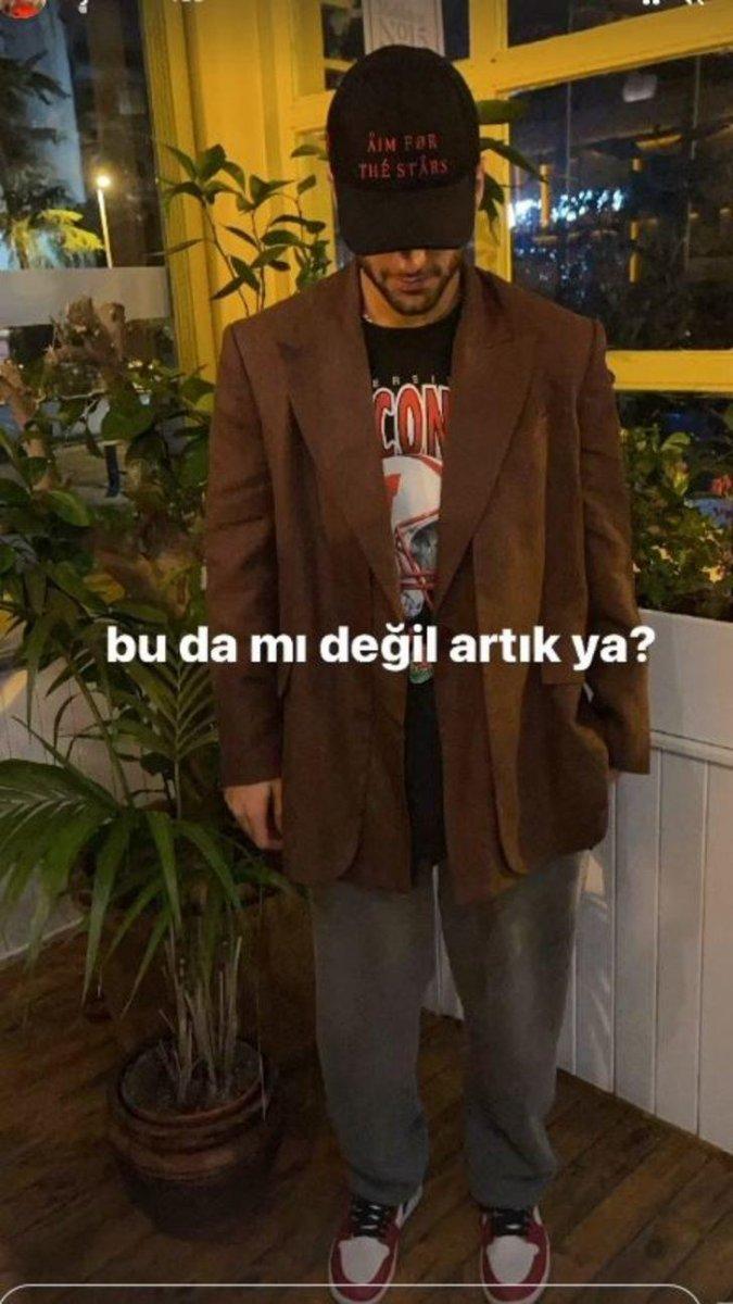 Reynmen'in sahne kıyafeti beğenilmedi