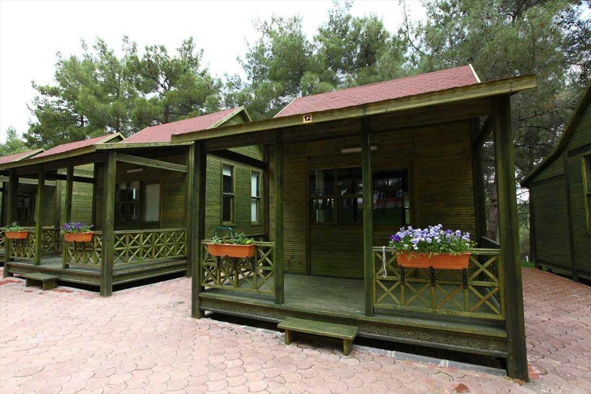 Fatma Şahin'den üniversiteyi kazanıp konaklayacak yeri olmayan öğrencilere destek