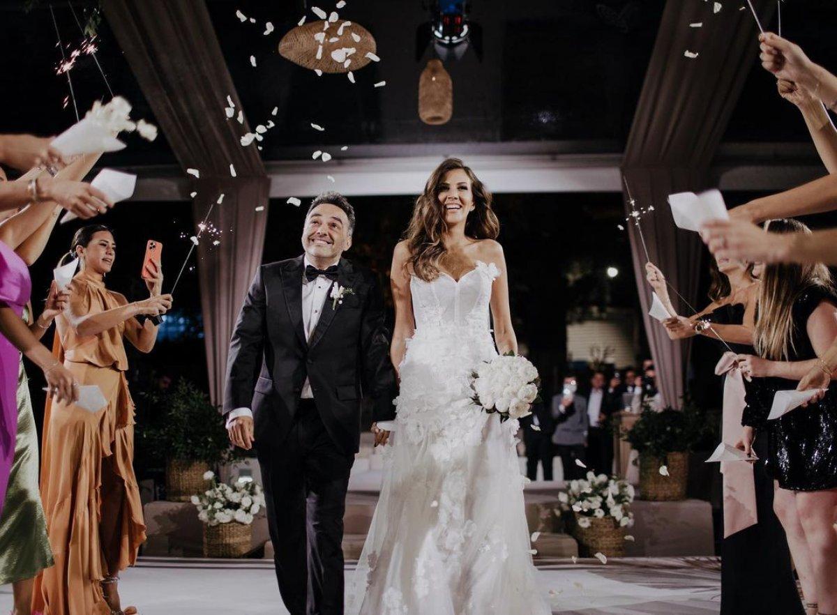 Melodi Elbirliler, soyadını güncelledi