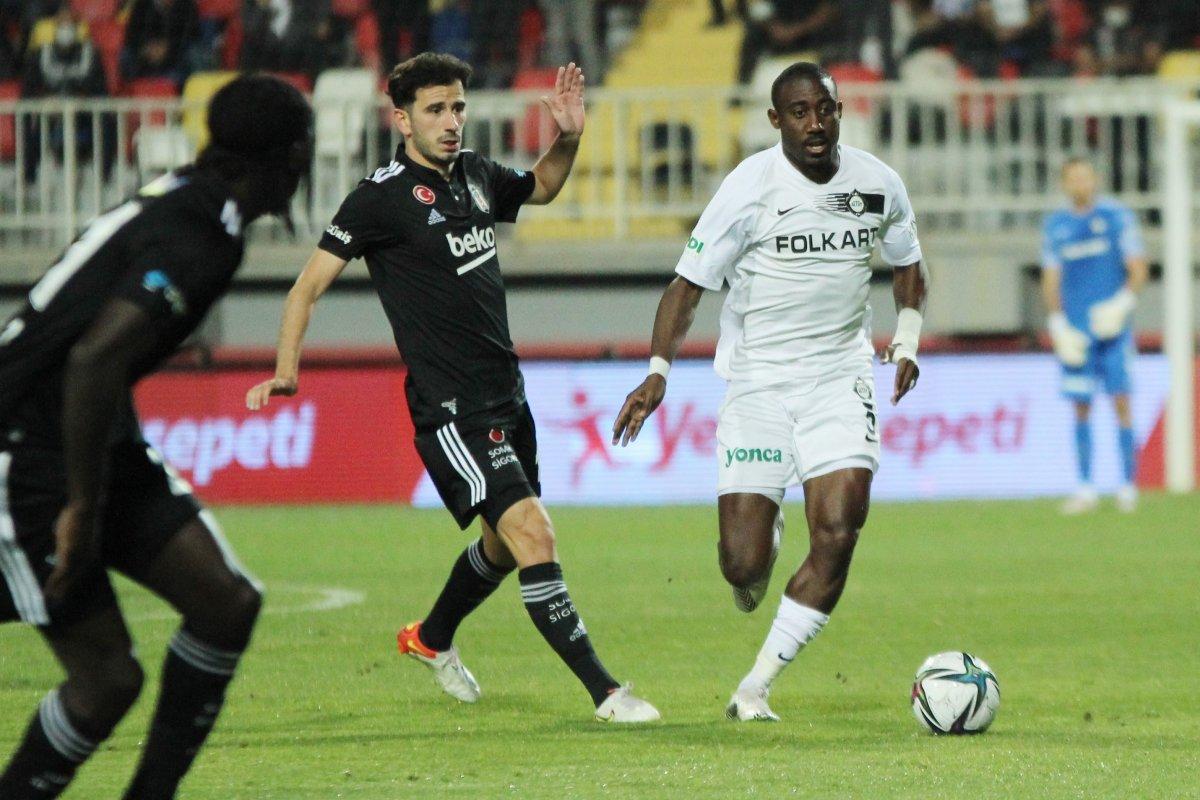 Beşiktaş'ın iki oyuncusu daha sakatlandı