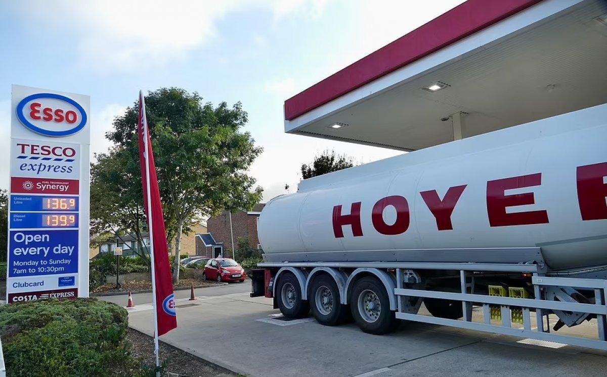 İngiltere'de akaryakıt kuyruğu