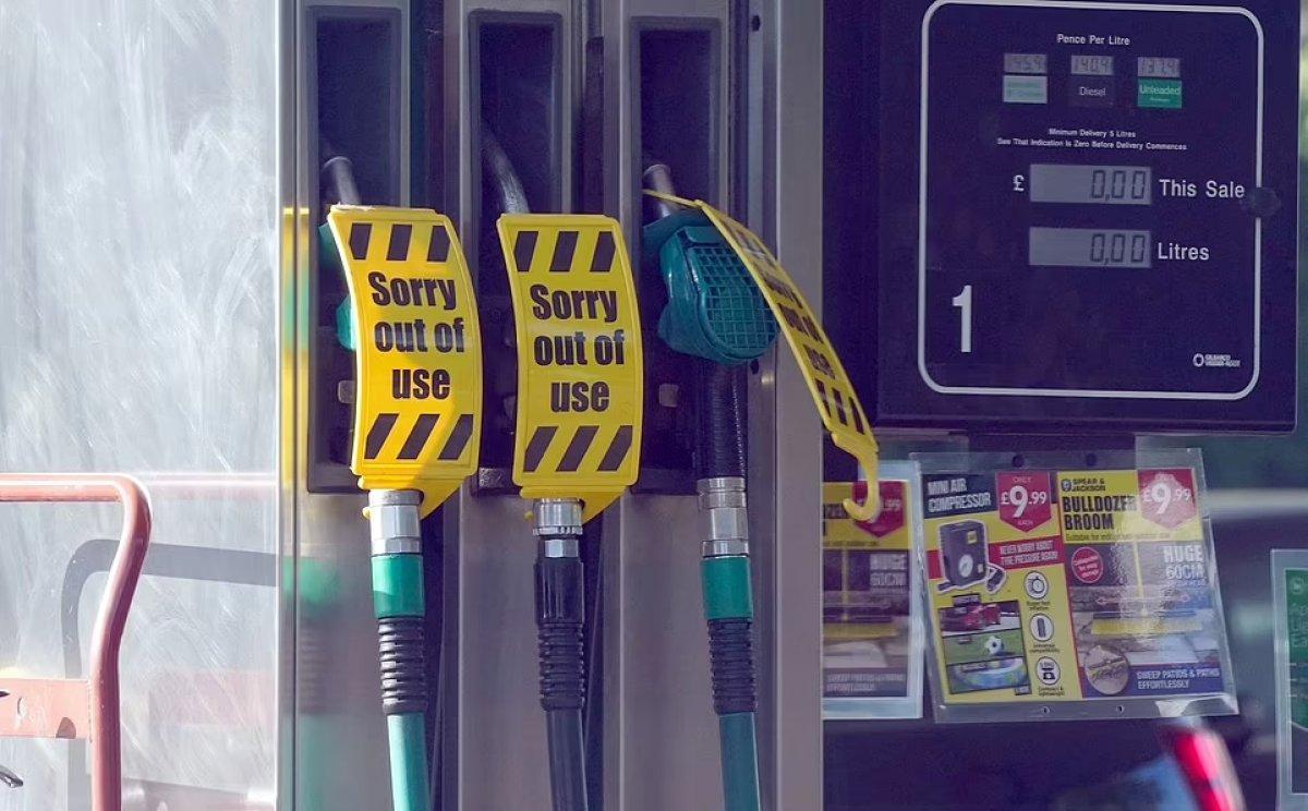 İngiltere'de akaryakıt kuyruğu