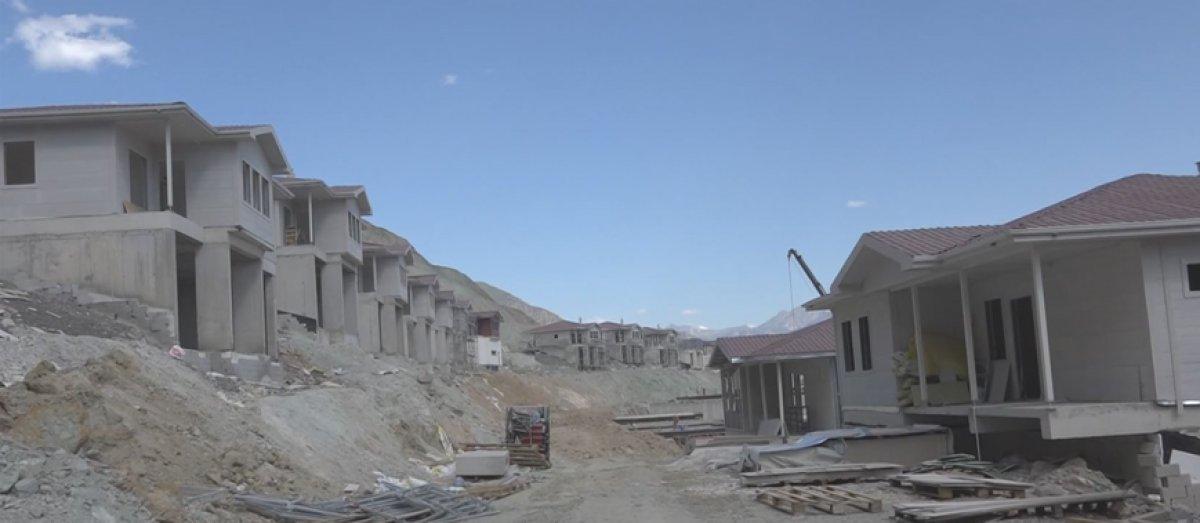 Yeni Yusufeli için sona gelindi: Evlerin villadan farkı  yok