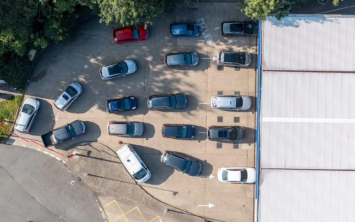 İngiltere'de akaryakıt kuyruğu