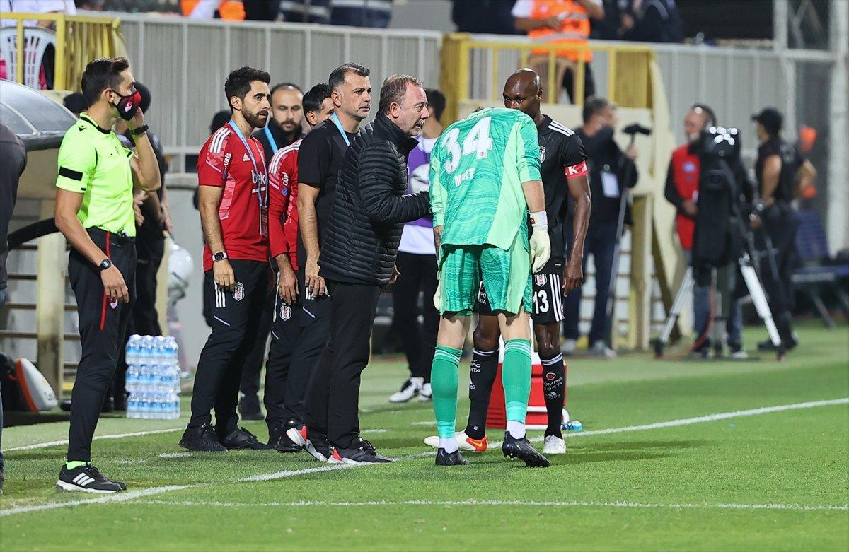 Sergen Yalçın: Zor bir süreçten geçiyoruz